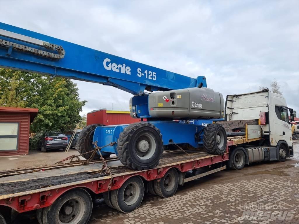 Genie S 125 曲臂高空工作平台