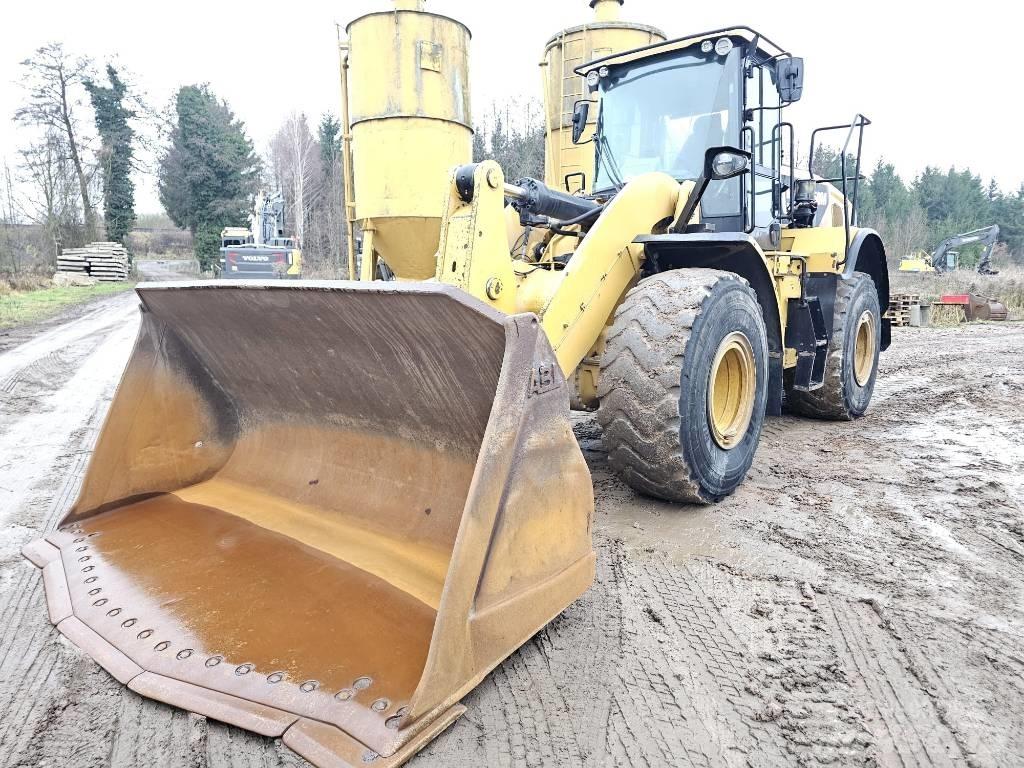 CAT 950M 轮式装载机
