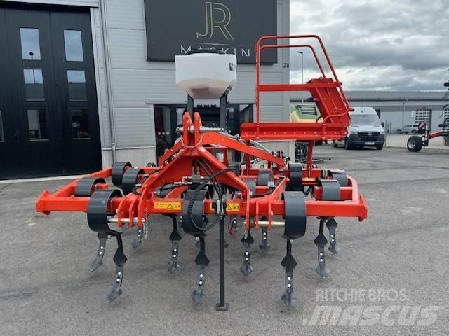 Kubota CU 1300 手扶中耕机