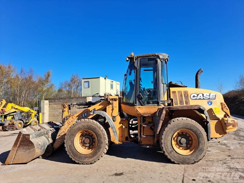 CASE 521 F XR 轮式装载机