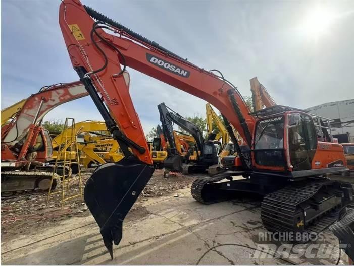 Doosan DX300LC-9C 履带挖掘机