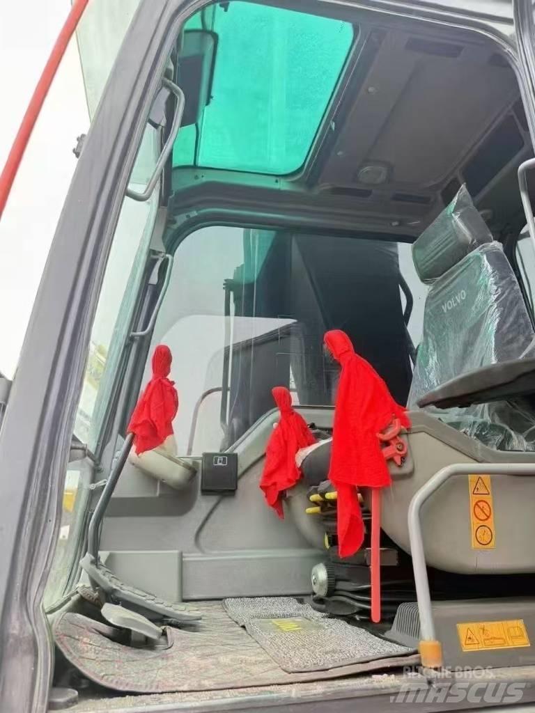 Volvo 290 履带挖掘机