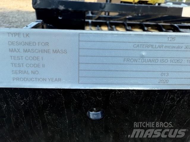 CAT CABIN SECURITY 驾驶室与内部