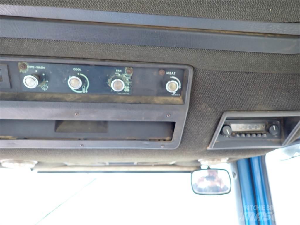 Ford TW25 拖拉机/农用车