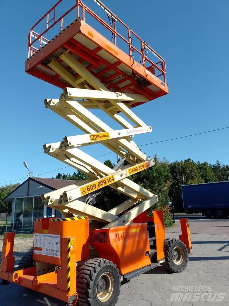 JLG 4394 RT 剪叉式升降机