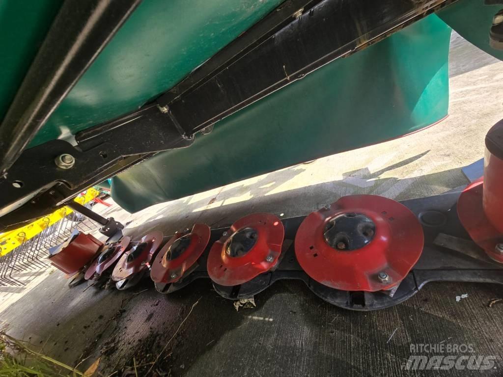 Kverneland 2828 F 割草机
