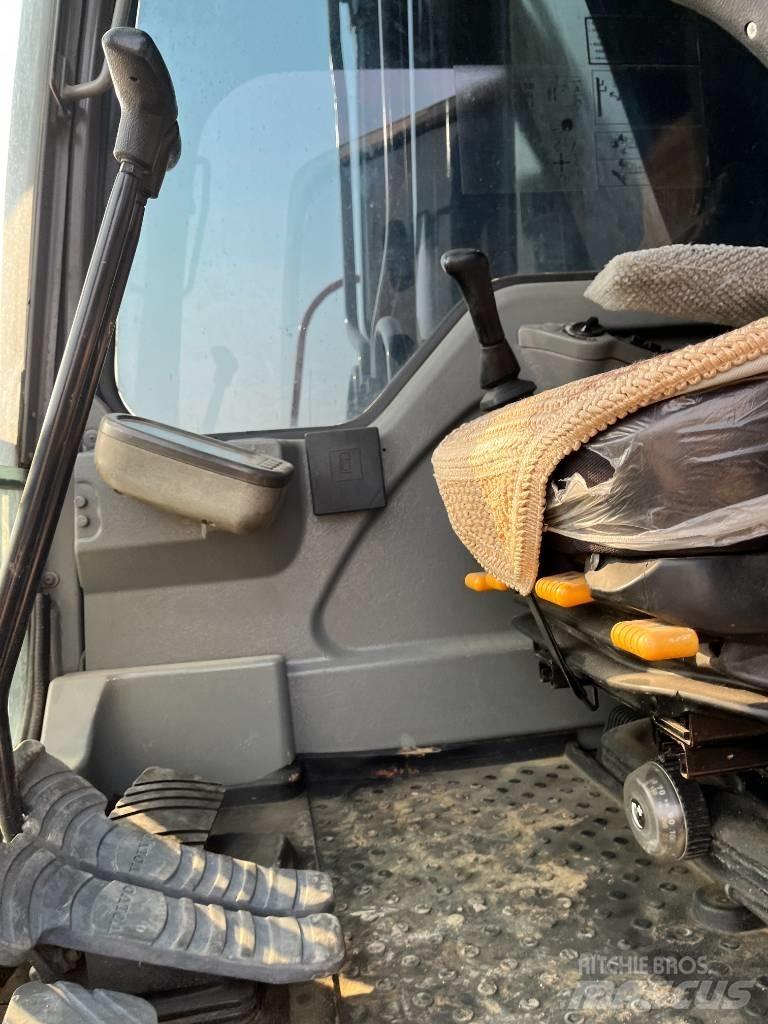 Volvo 290 履带挖掘机