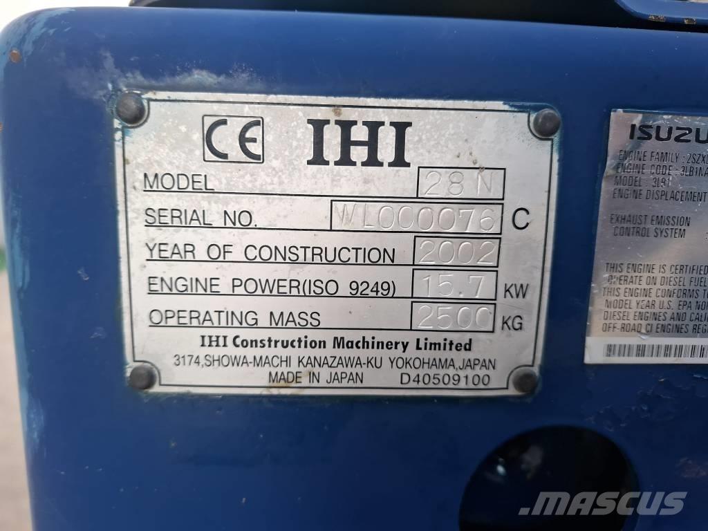 IHI 28 N 小型挖掘机