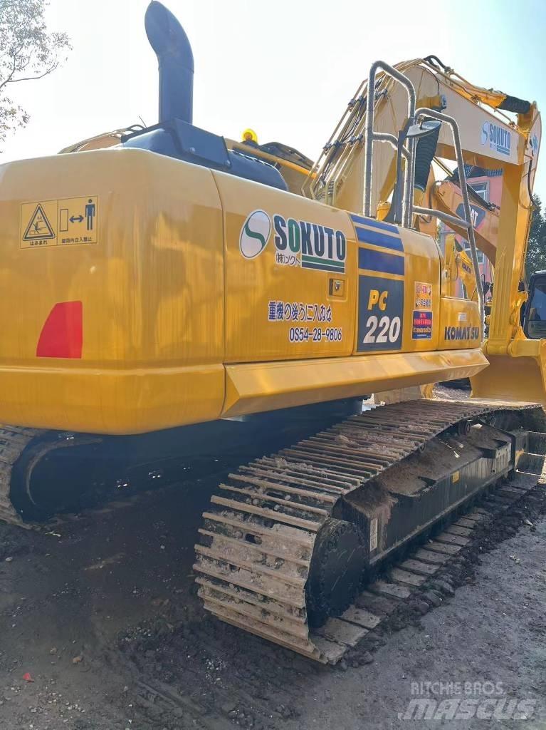 Komatsu PC 220 履带挖掘机