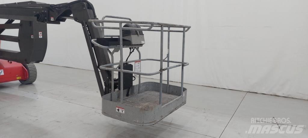 Manitou 170 AETJL 曲臂高空工作平台