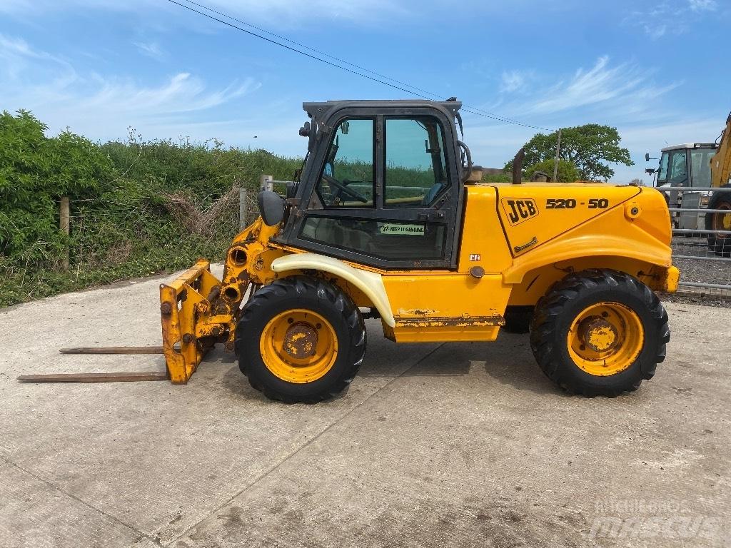JCB 520-50 伸缩臂叉装车|叉装车