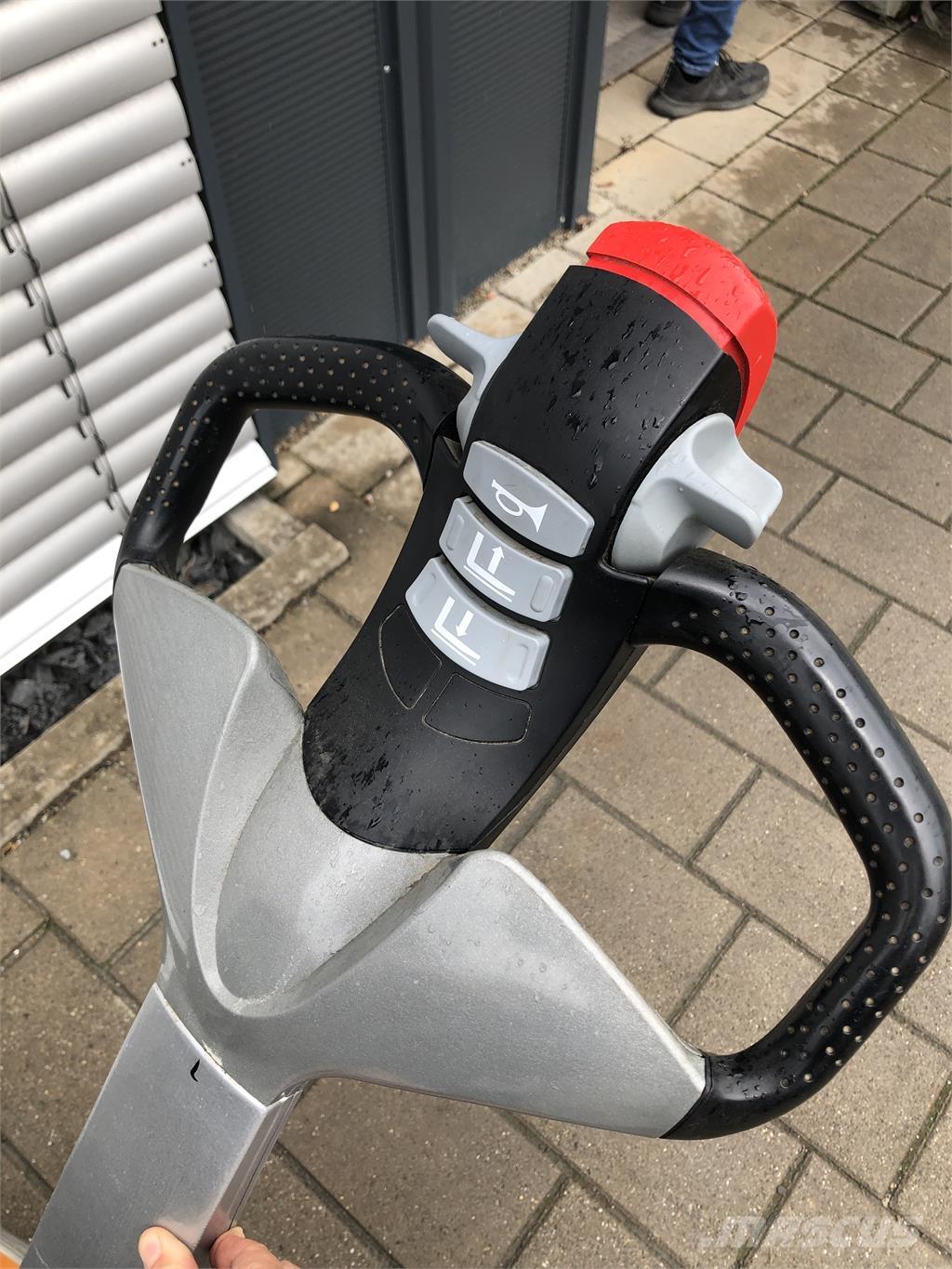 Still EXU16 手推堆垛车