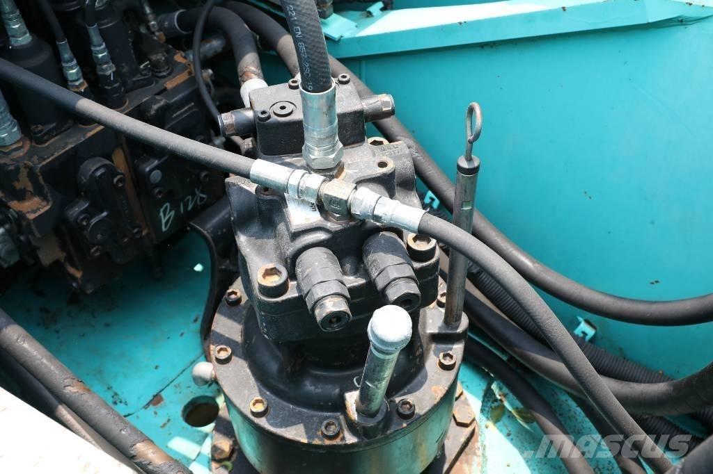 Kobelco SK 200-8 履带挖掘机