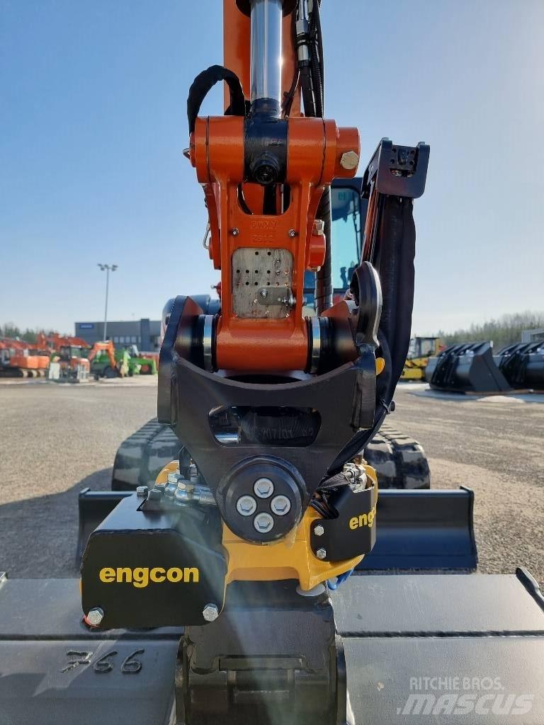 Hitachi ZX55U-6 小型挖掘机