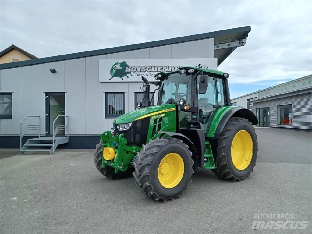 John Deere 6120M 拖拉机/农用车