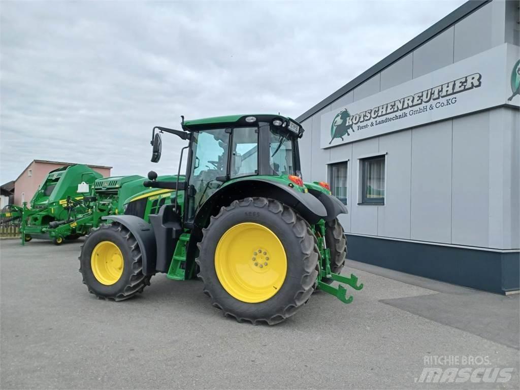 John Deere 6120M 拖拉机/农用车
