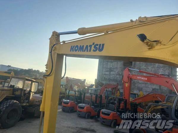Komatsu PC130 履带挖掘机