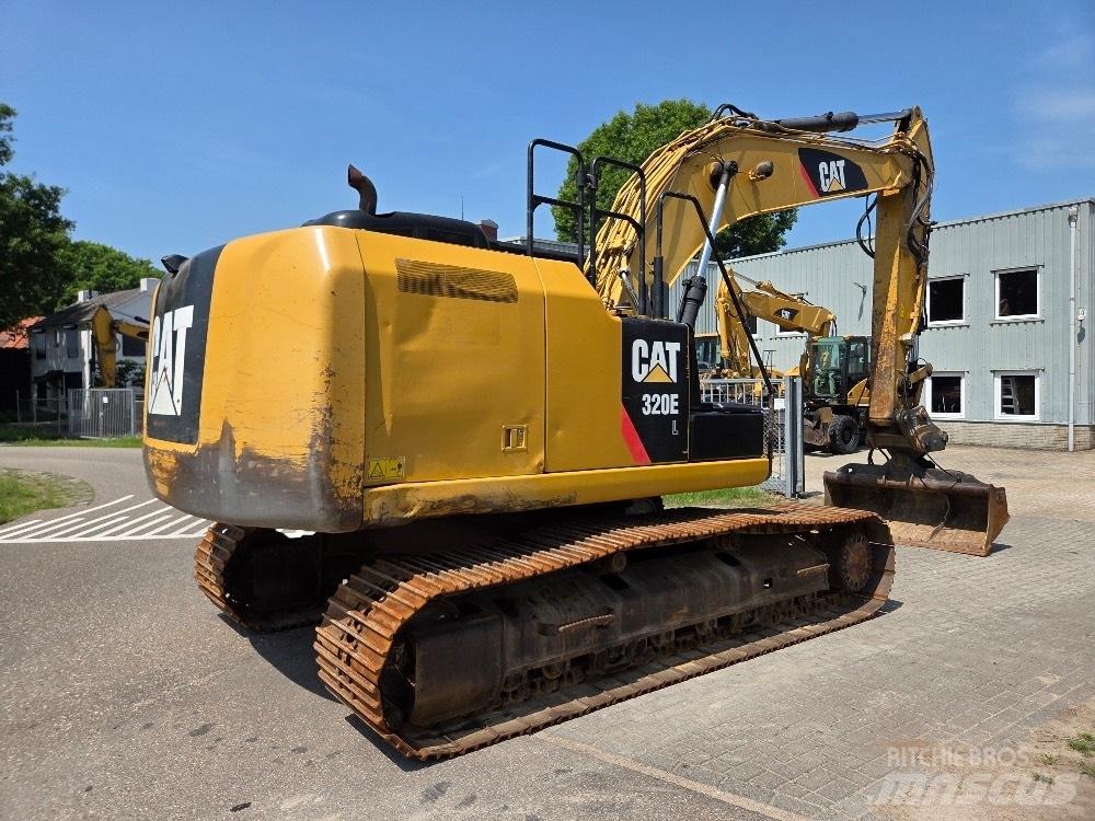 CAT 320EL 履带挖掘机