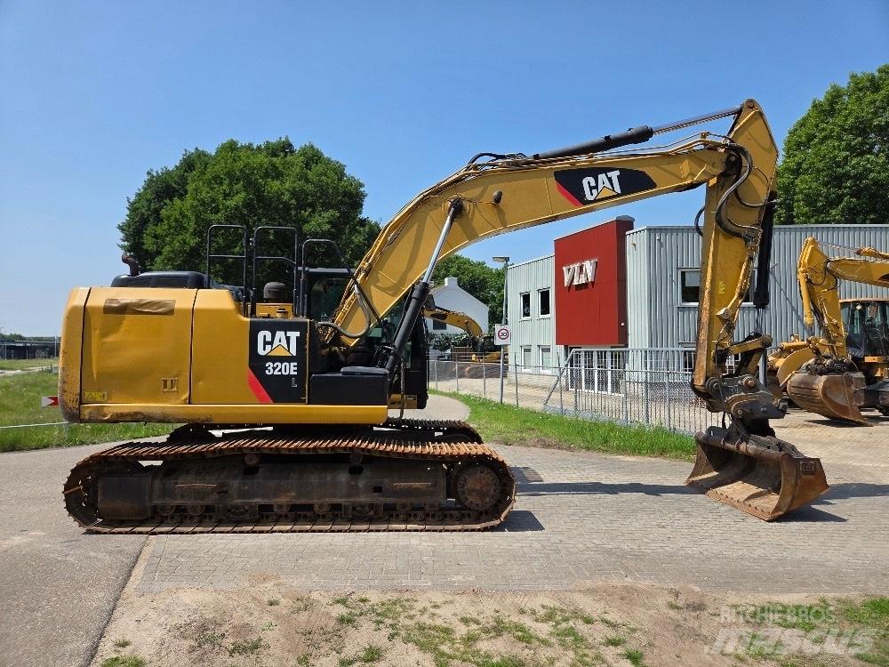 CAT 320EL 履带挖掘机