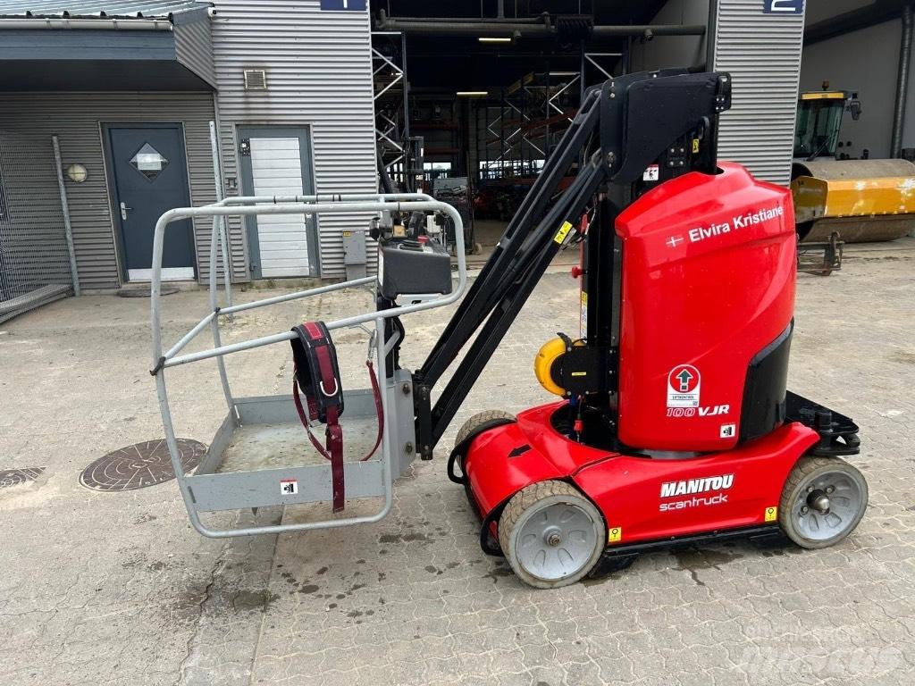 Manitou 100 VJR 曲臂高空工作平台