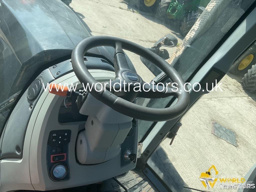 Valtra T 234 拖拉机/农用车
