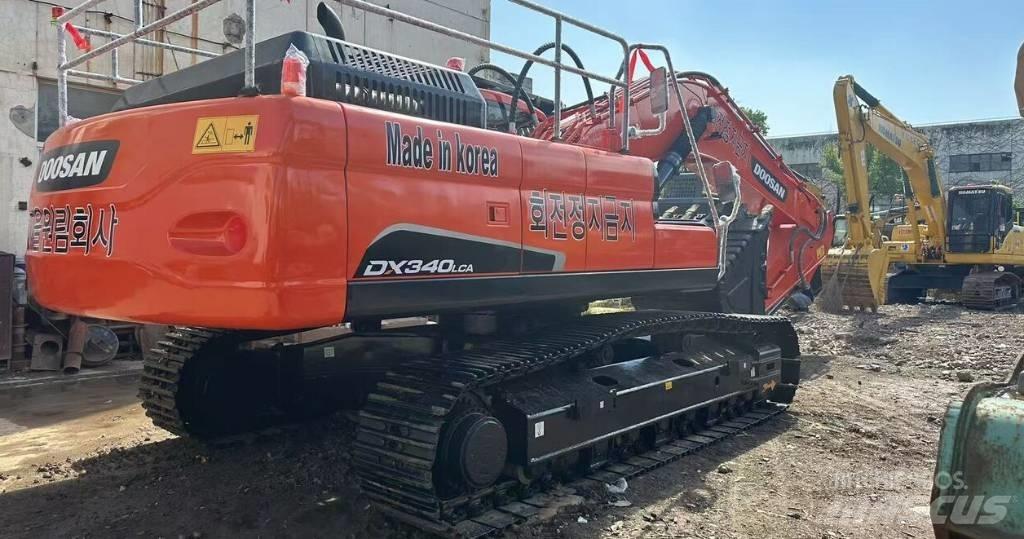 Doosan DX340 履带挖掘机