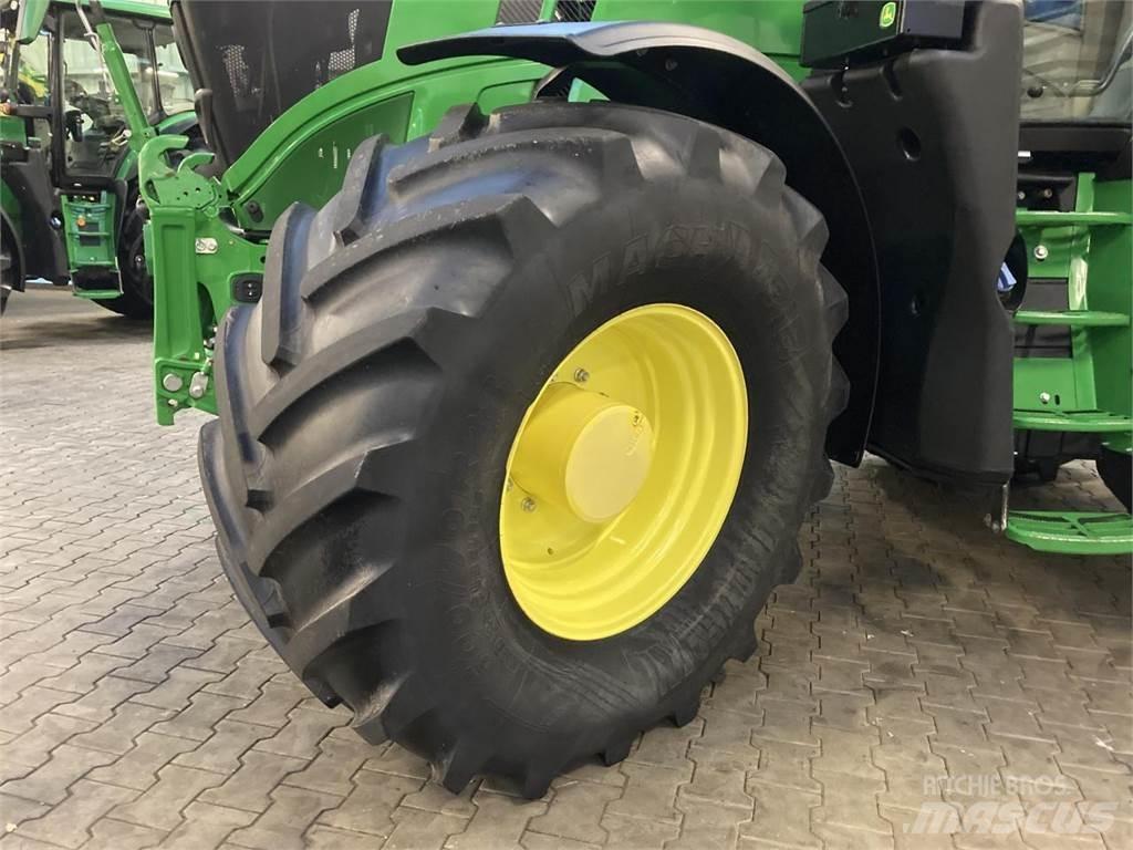 John Deere 6R 215 拖拉机/农用车