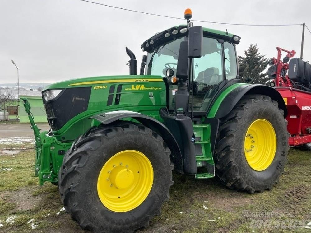 John Deere 6250 R 拖拉机/农用车