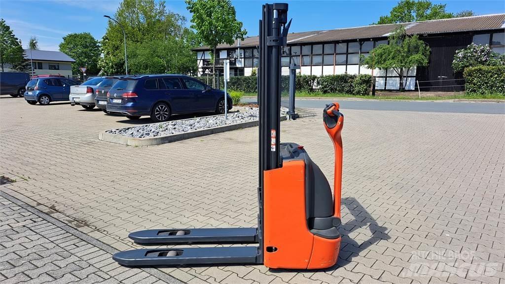 Linde L12- BR1172 手推堆垛车