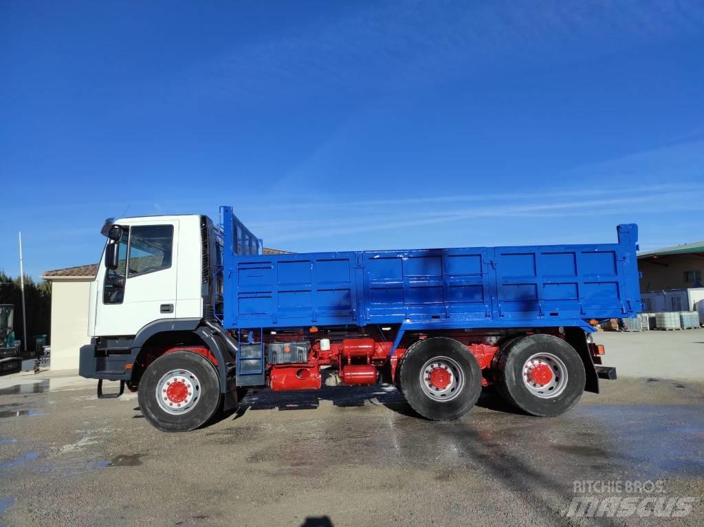 Iveco MP260 E35H 自卸式货车