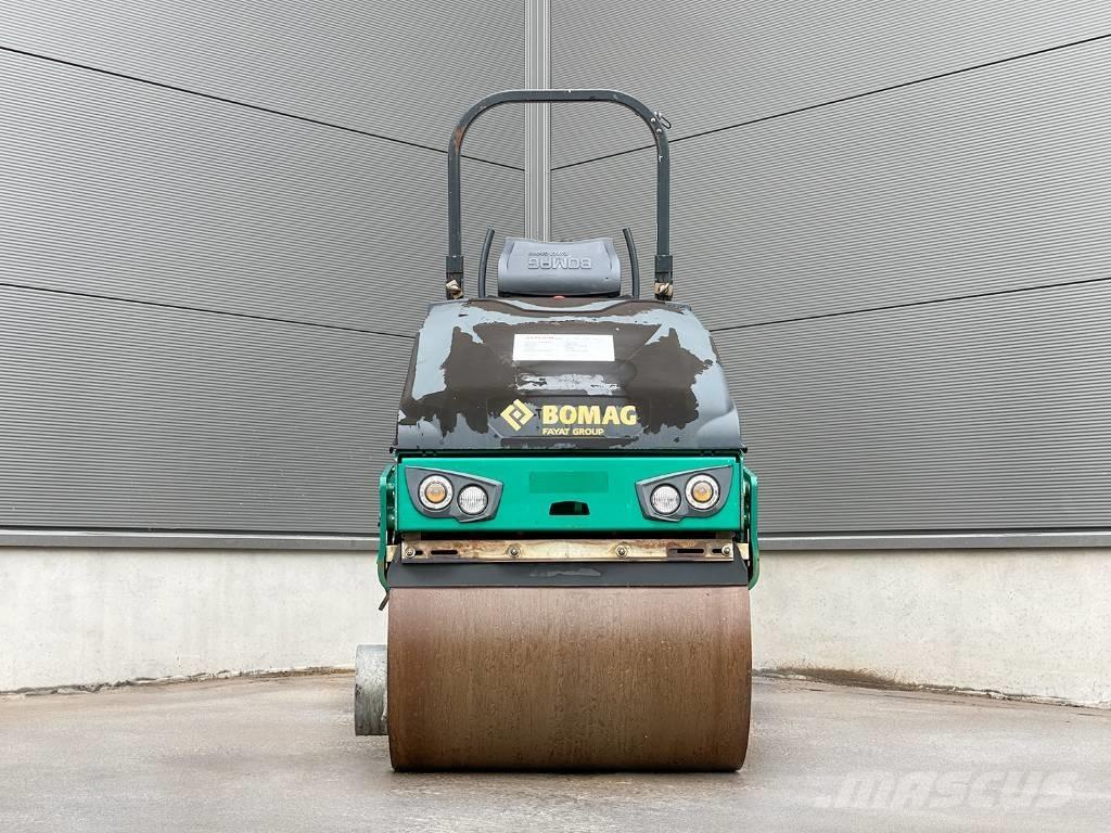 Bomag BW 100 AD-5 双轮压路机