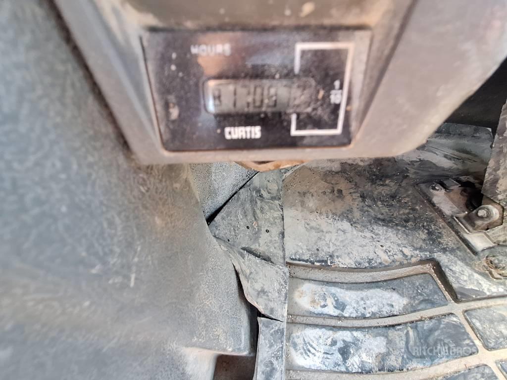 Doosan DL 300 轮式装载机