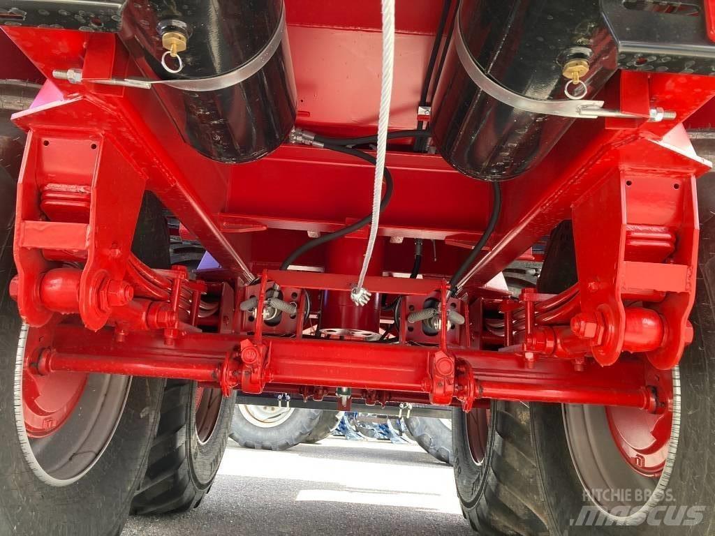 Krampe BB640 自卸拖车