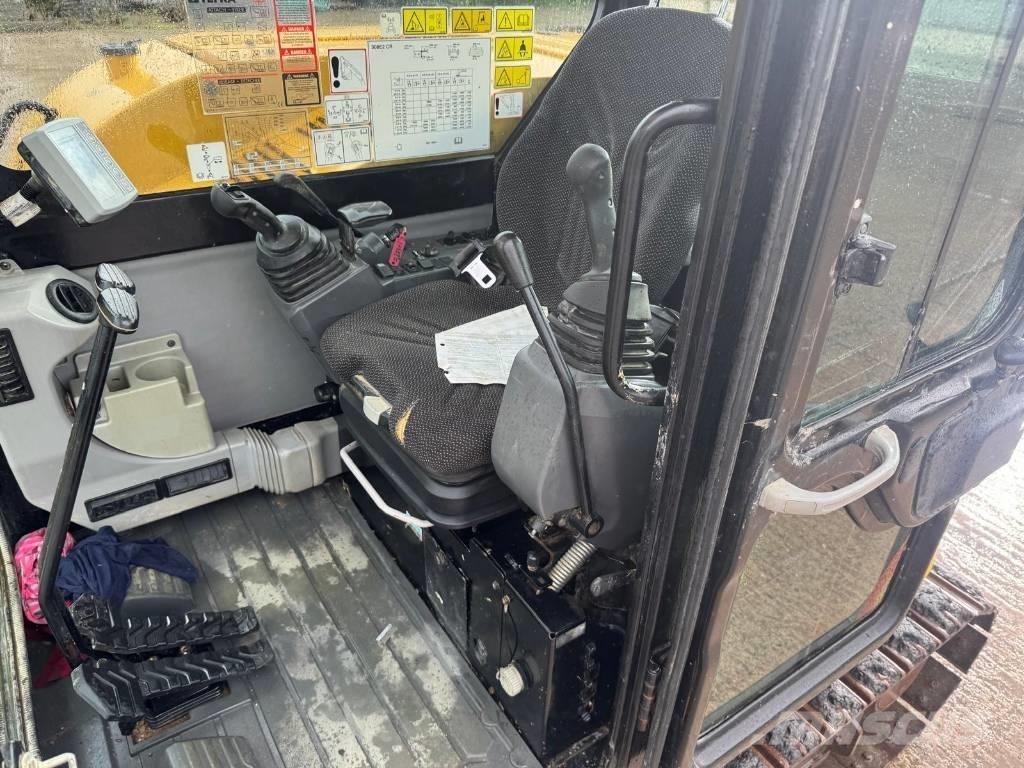 CAT 308 E 2 CR 中型挖掘机