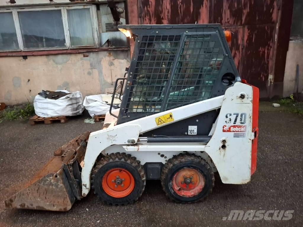 Bobcat S 70 滑移装载机