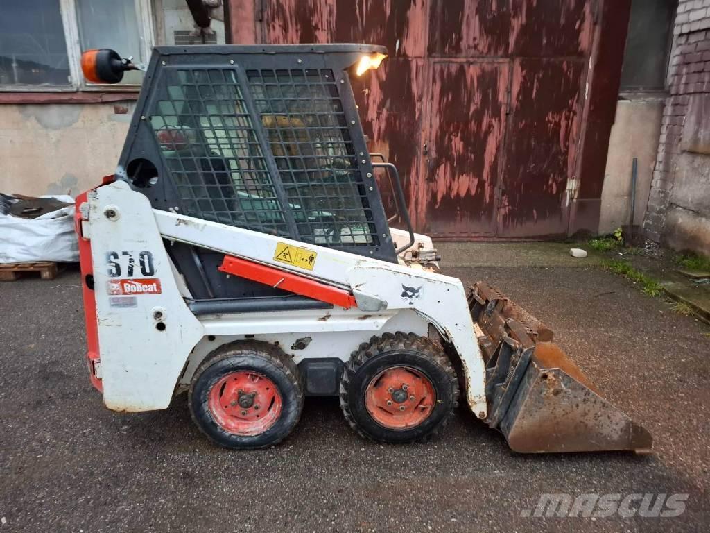 Bobcat S 70 滑移装载机