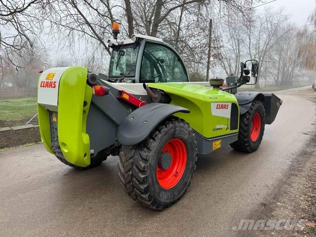 CLAAS Scorpion 9040 伸缩臂叉装车|叉装车