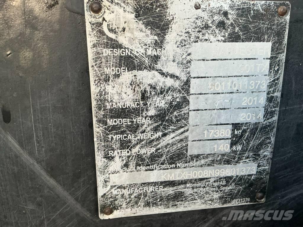 Komatsu 901 TX 收割机