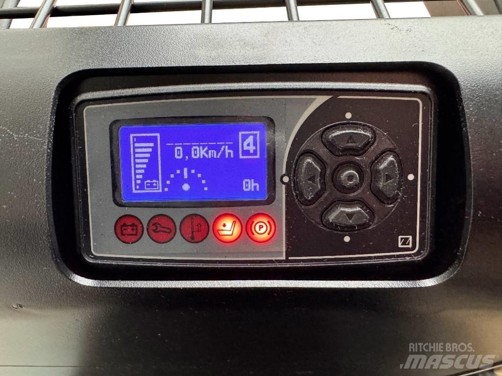 EP JX 1 中端式装载机