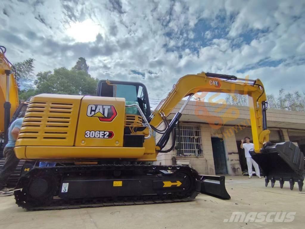 CAT 306 E2 小型挖掘机