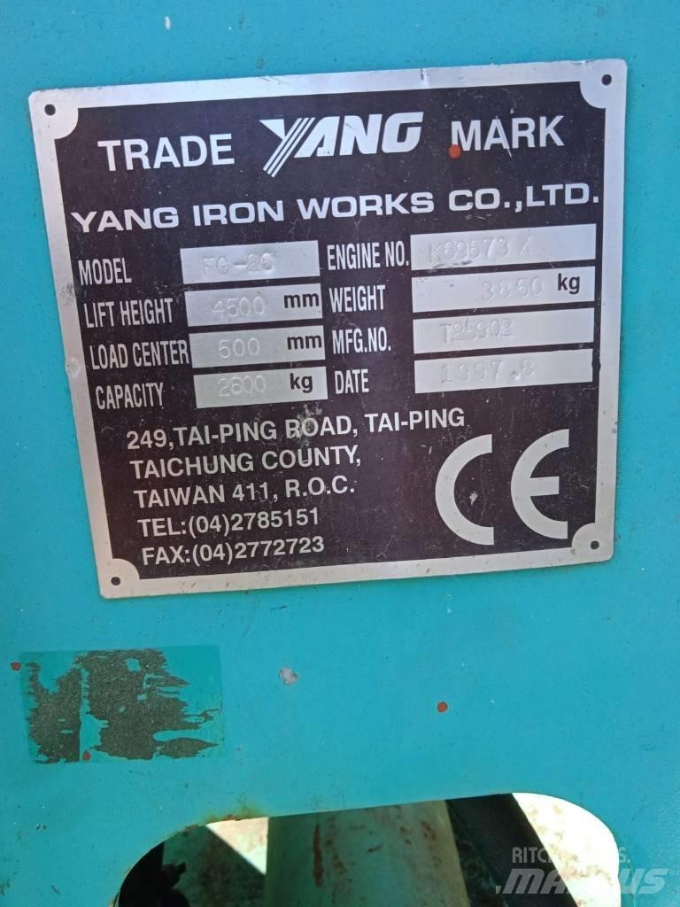 Yang FG20 天然气叉车
