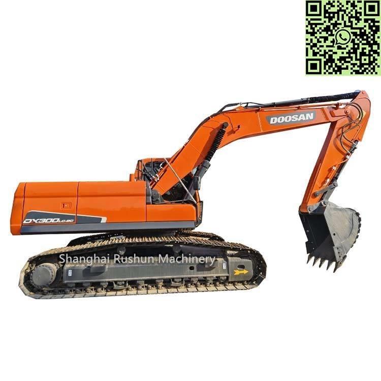 Doosan DX300 履带挖掘机