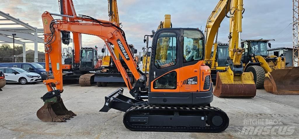 Doosan DX 62 小型挖掘机