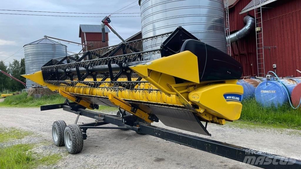 New Holland CX 6090 联合收割机