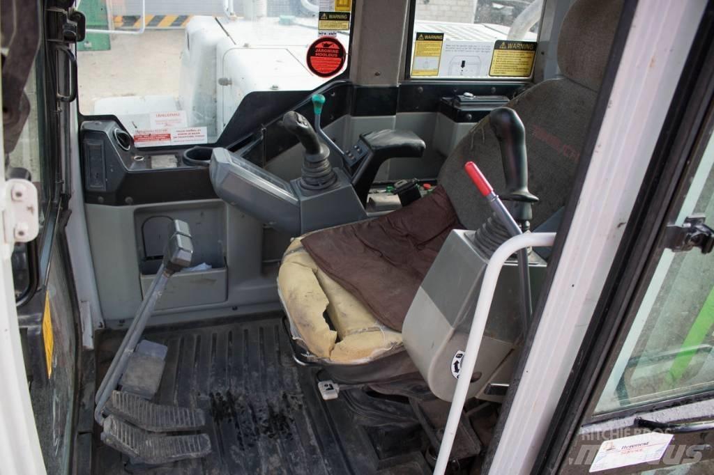 Takeuchi TB1140 履带挖掘机
