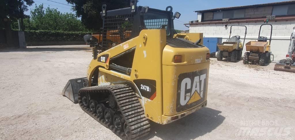 CAT 247 B 3 滑移装载机