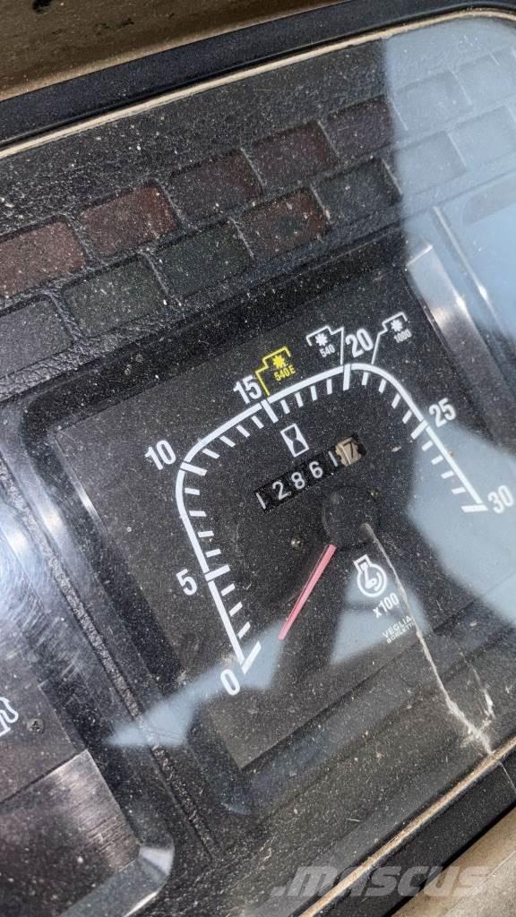 Fiat M100 拖拉机/农用车