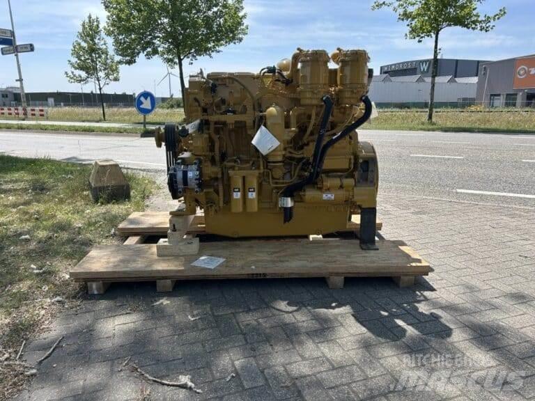 CAT C18 发动机