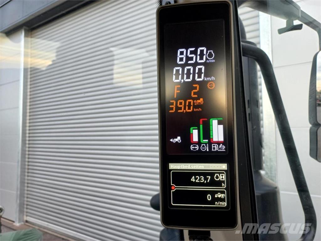 John Deere 6120M 拖拉机/农用车