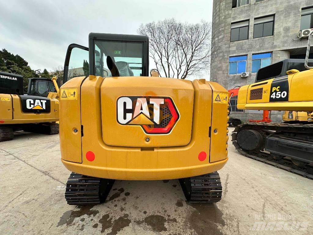CAT 305.5E2 小型挖掘机